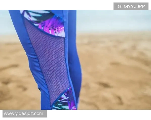 足球明星与带头绳的创意搭配图片展示,展现运动与时尚的完美结合 足球明星与带头绳的创意搭配图片展示,展现运动与时尚的完美结合