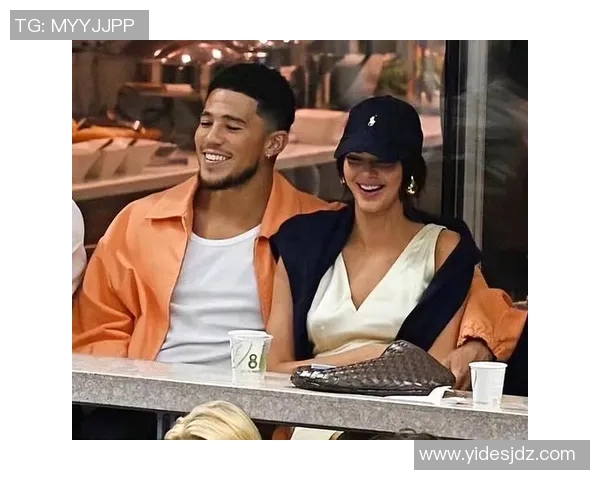 足球明星与肯豆的情感纠葛揭秘有多少人倾心于这位超模 足球明星与肯豆的情感纠葛揭秘有多少人倾心于这位超模