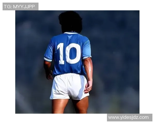 足球明星中谁的表现最为凶猛让人瞩目引发热议的球场传奇人物 足球明星中谁的表现最为凶猛让人瞩目引发热议的球场传奇人物